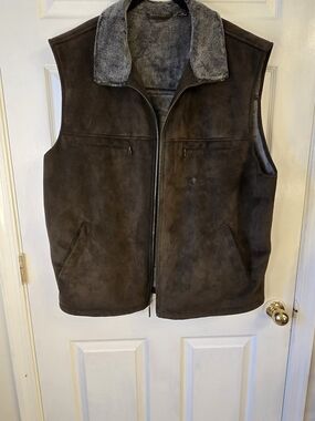 Weatherproof XXL Men's Brown Suede-Look Zip Front Vest Grey Faux Fur Minimalist